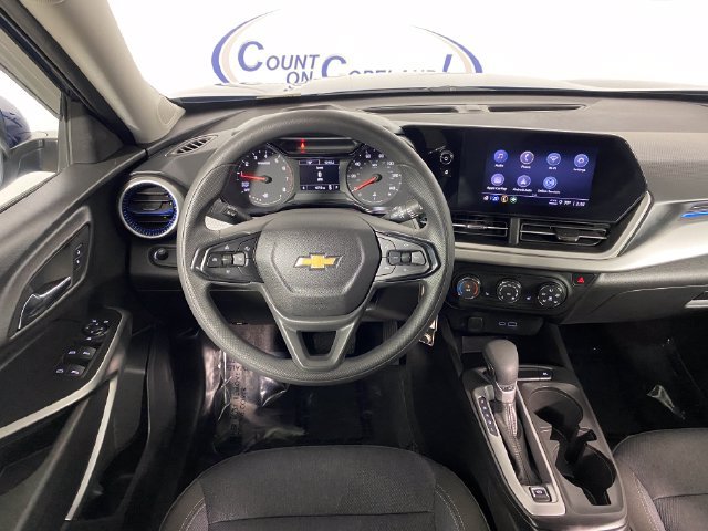 Certified 2024 Chevrolet Trax LS w/ LS Convenience Package FWD image 16