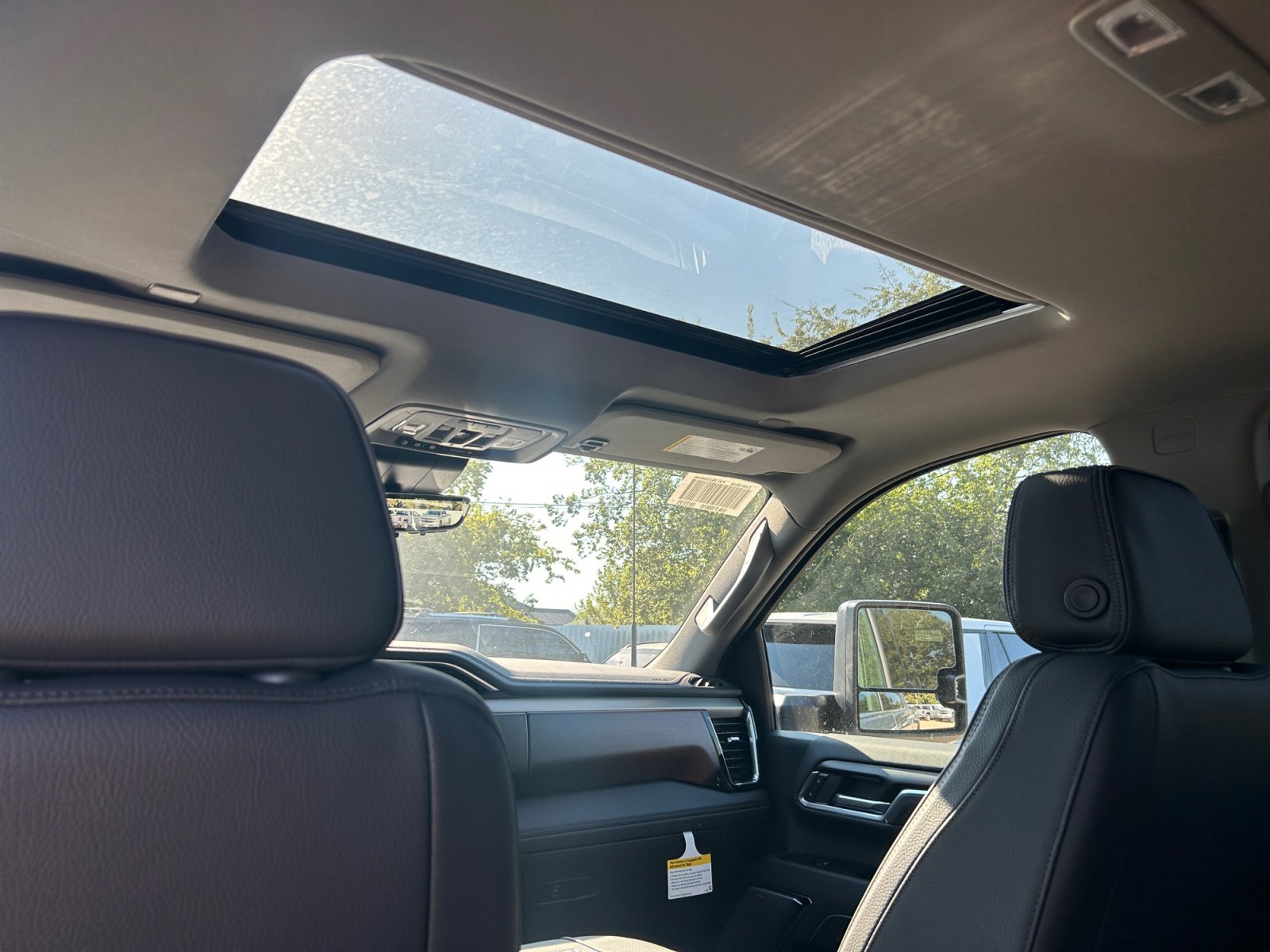 New 2026 GMC Sierra 2500 Denali w/ Denali Reserve Package image 19
