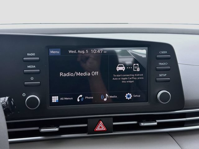 New 2026 Hyundai Elantra SE FWD image 14