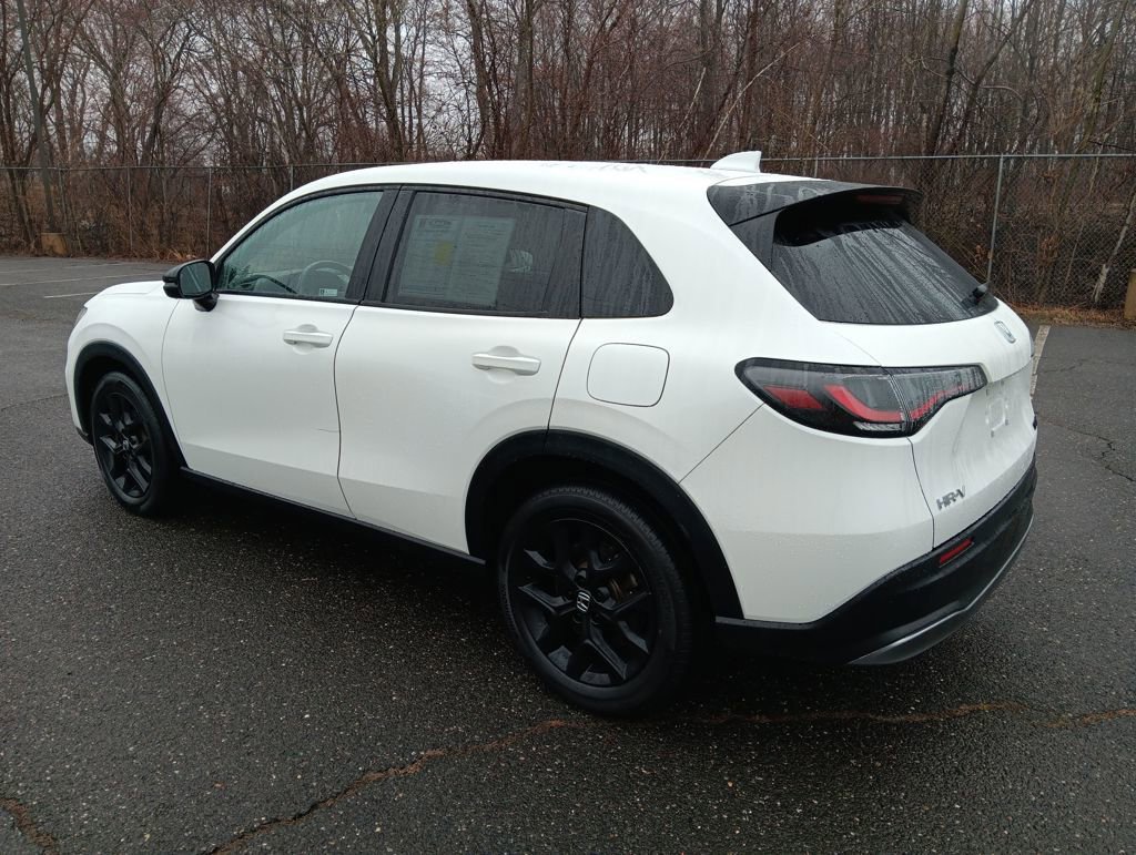 Used 2024 Honda HR-V Sport image 5