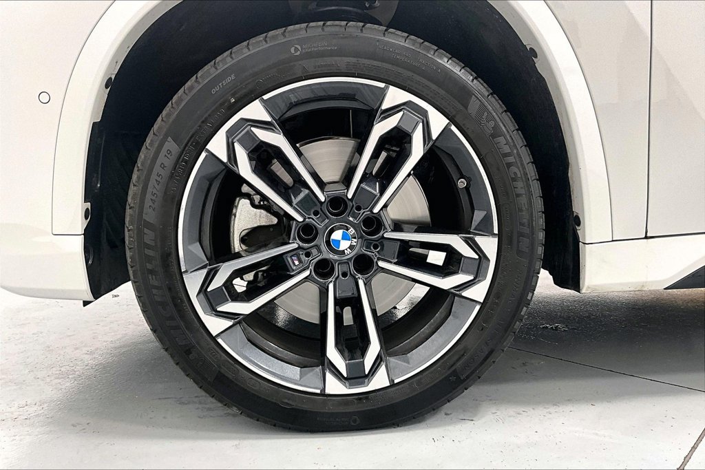 Used 2026 BMW X1 xDrive28i w/ M Sport Package AWD/4WD image 10