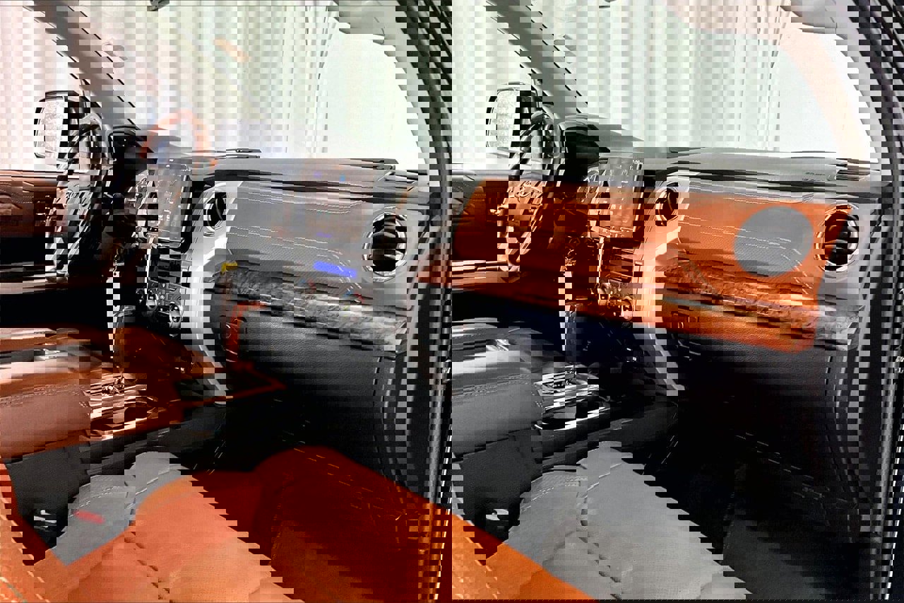 Used 2014 Toyota Tundra 1794 Edition image 28