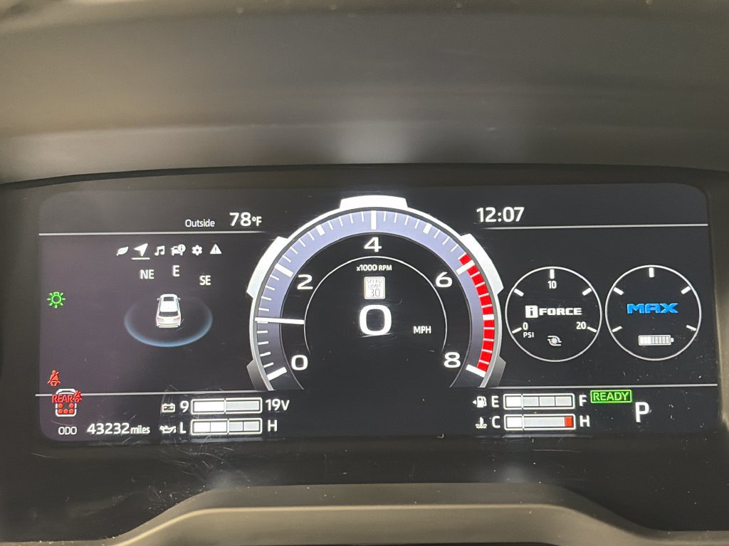 Used 2025 Toyota Sequoia TRD Pro AWD/4WD image 15