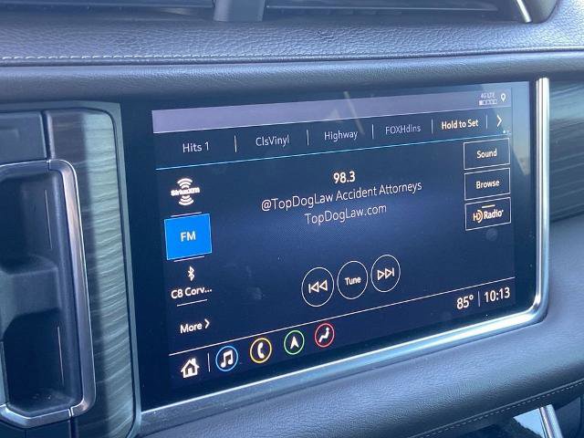 Used 2021 GMC Yukon Denali w/ Denali Premium Package image 9