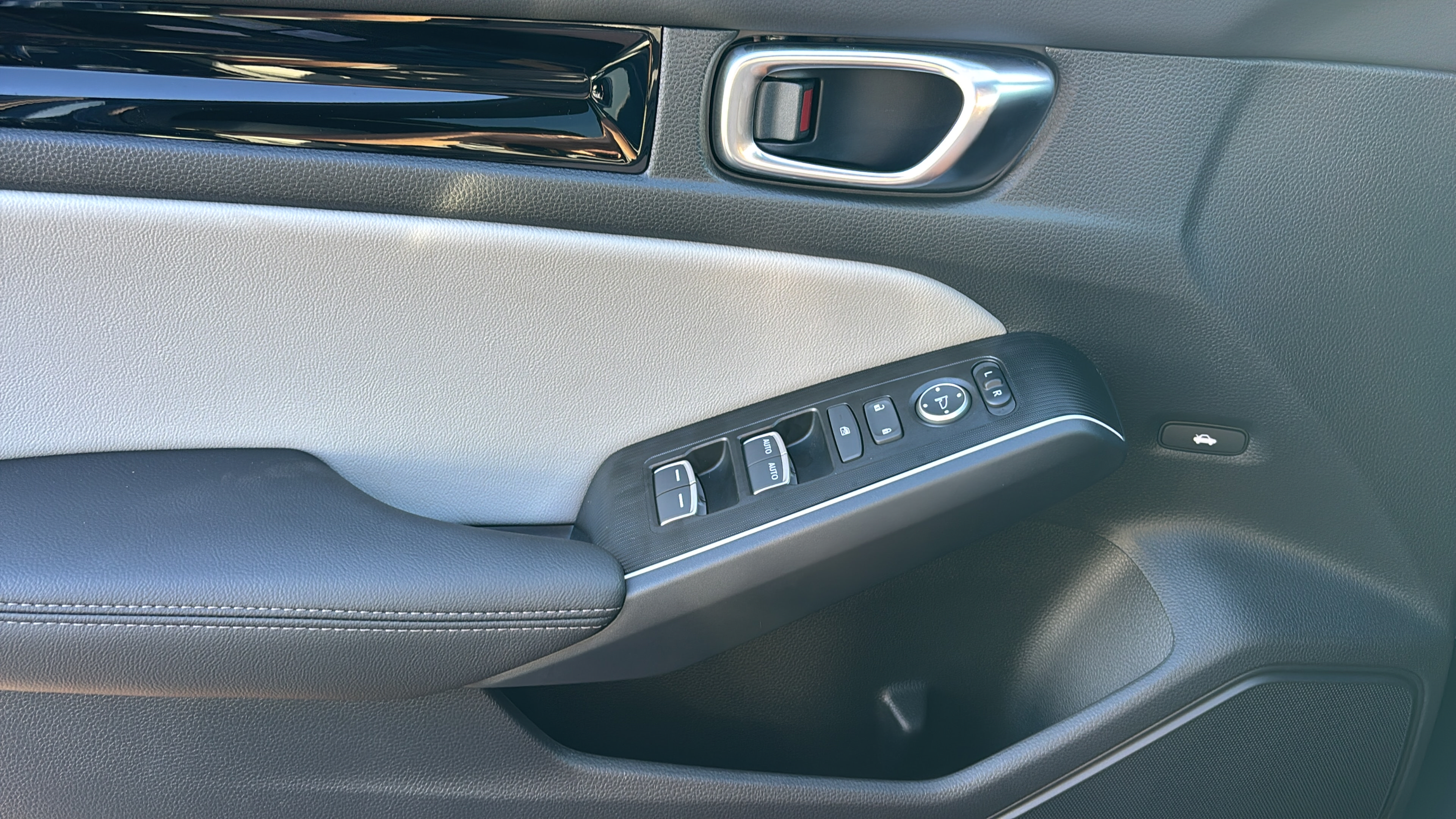 New 2026 Honda Civic Sport Touring image 25