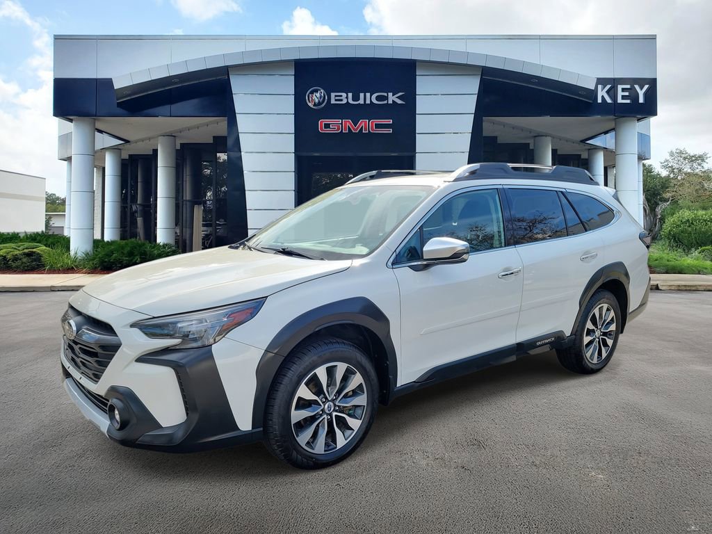 Used 2023 Subaru Outback Touring XT image 2