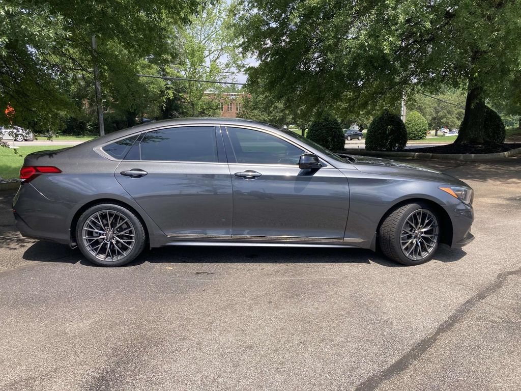Used 2020 Genesis G80 3.3T Sport RWD image 2