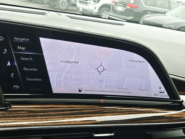 Used 2024 Cadillac Escalade Premium Luxury w/ Performance Package image 27