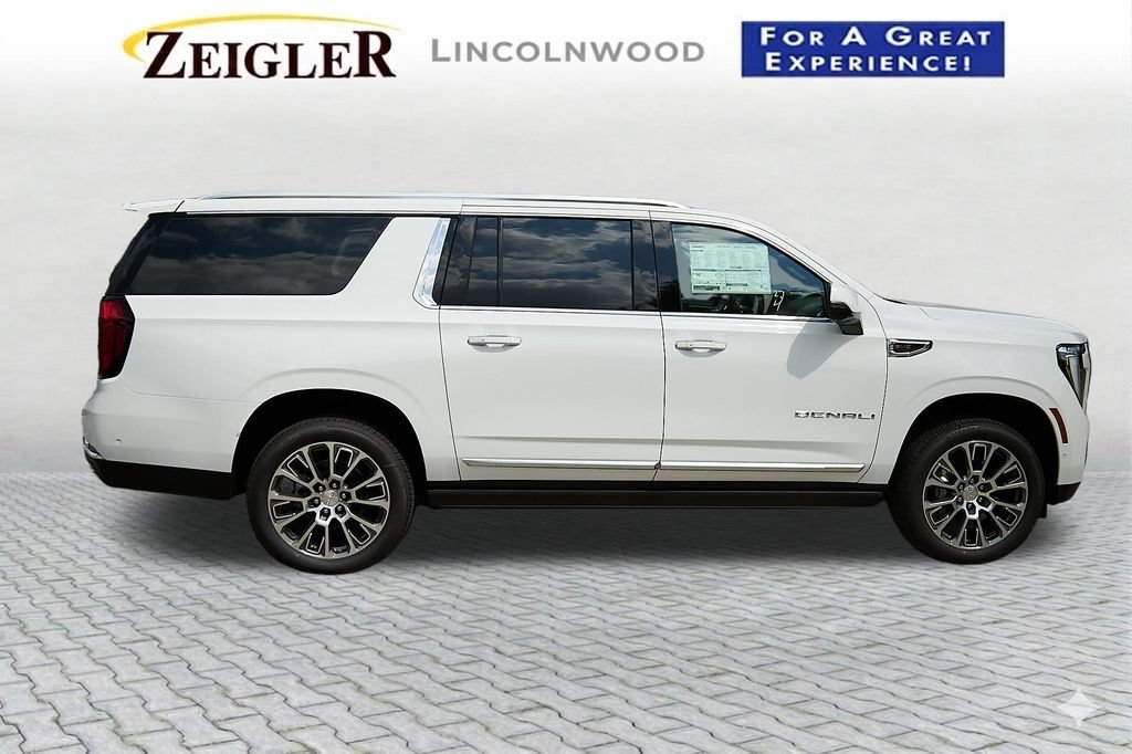 New 2026 GMC Yukon XL Denali w/ Denali Reserve Package AWD/4WD image 10
