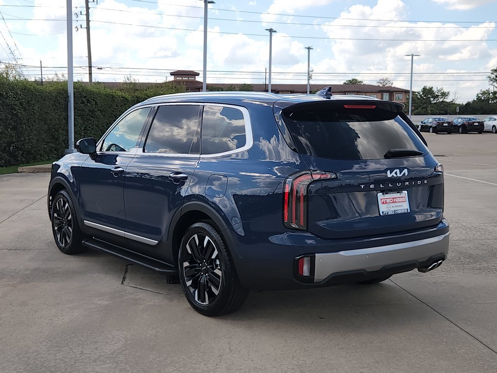 Used 2025 Kia Telluride SX FWD image 7