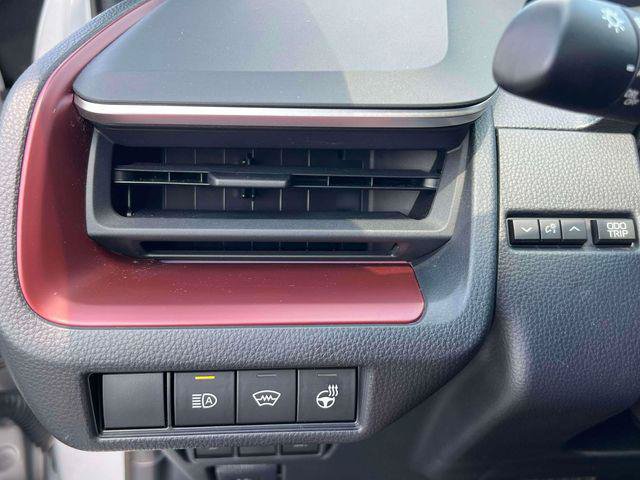 Certified 2023 Toyota Prius Prime FWD image 20