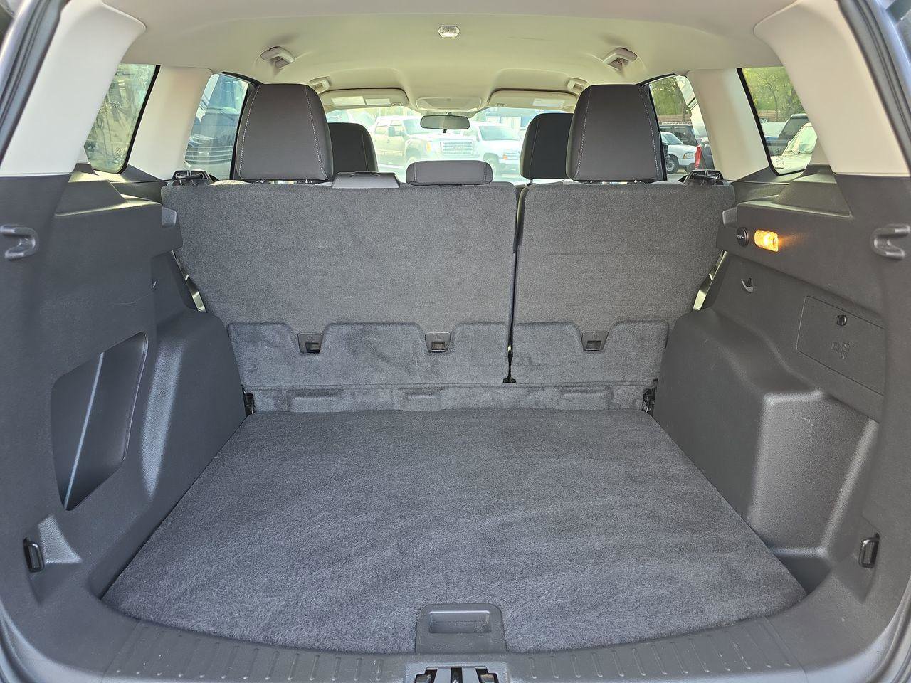 Used 2017 Ford Escape SE image 15