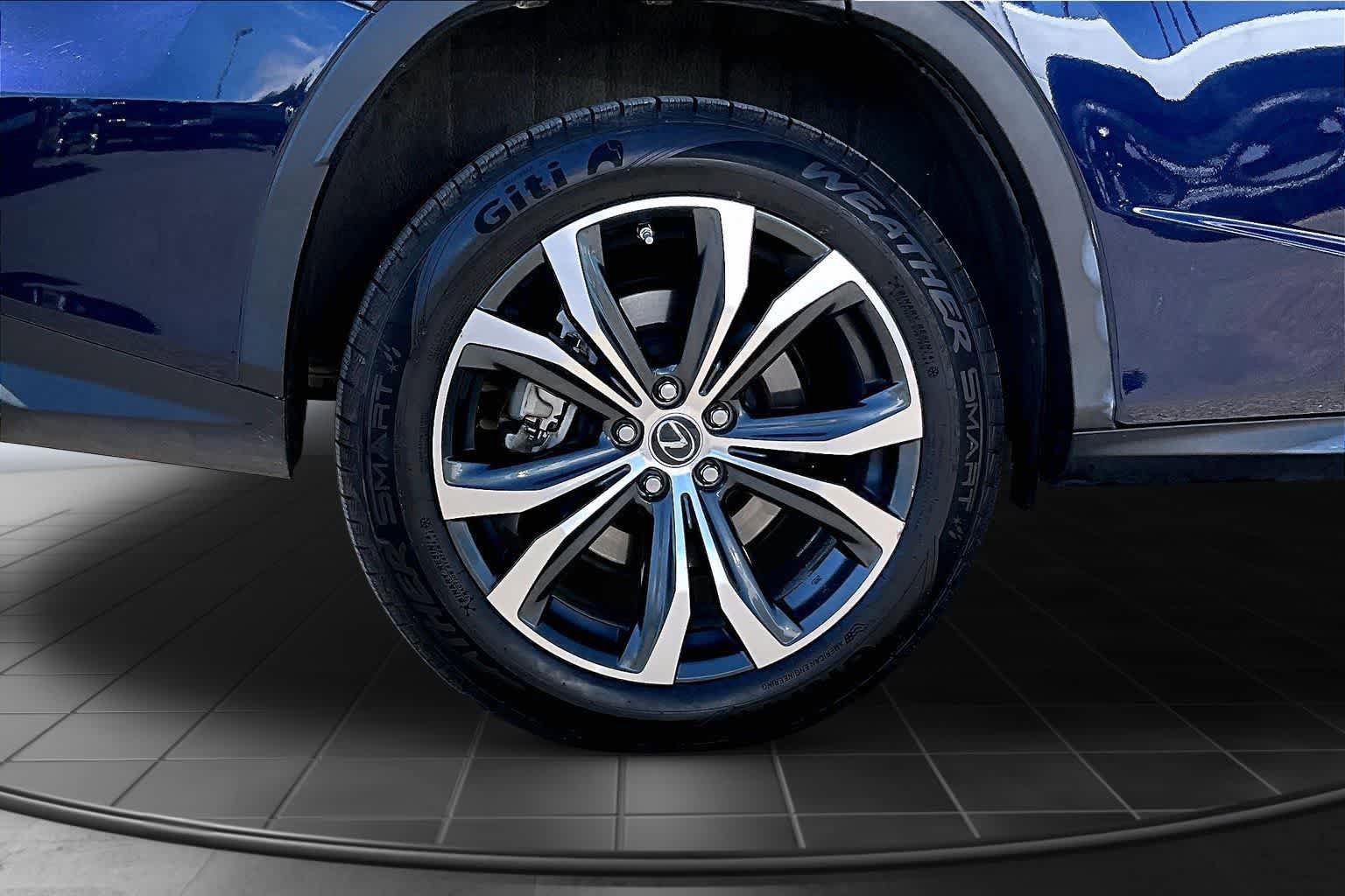 Used 2022 Lexus RX 350 AWD w/ Premium Package image 35
