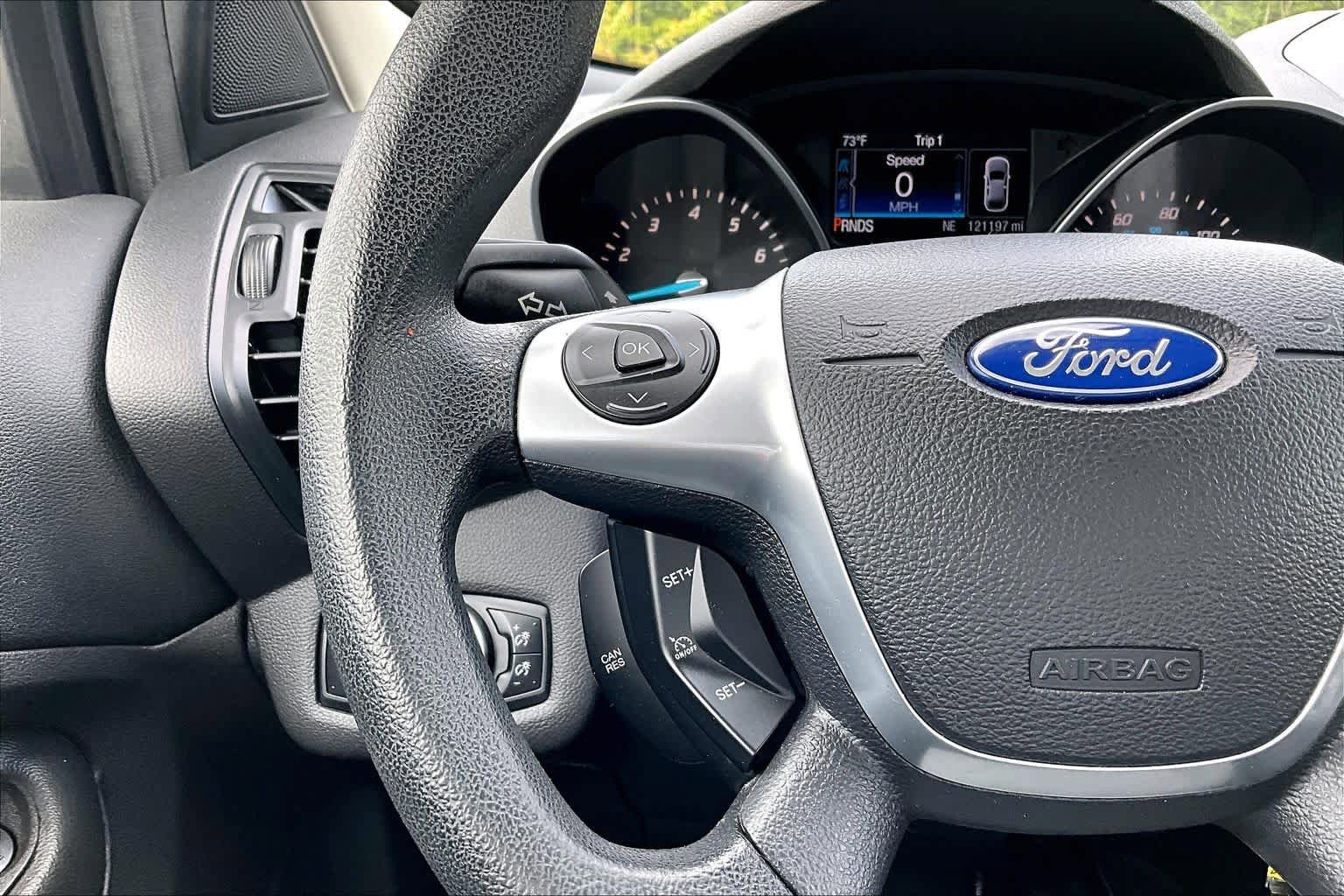 Used 2016 Ford Escape SE w/ SE Cold Weather Package AWD/4WD image 24