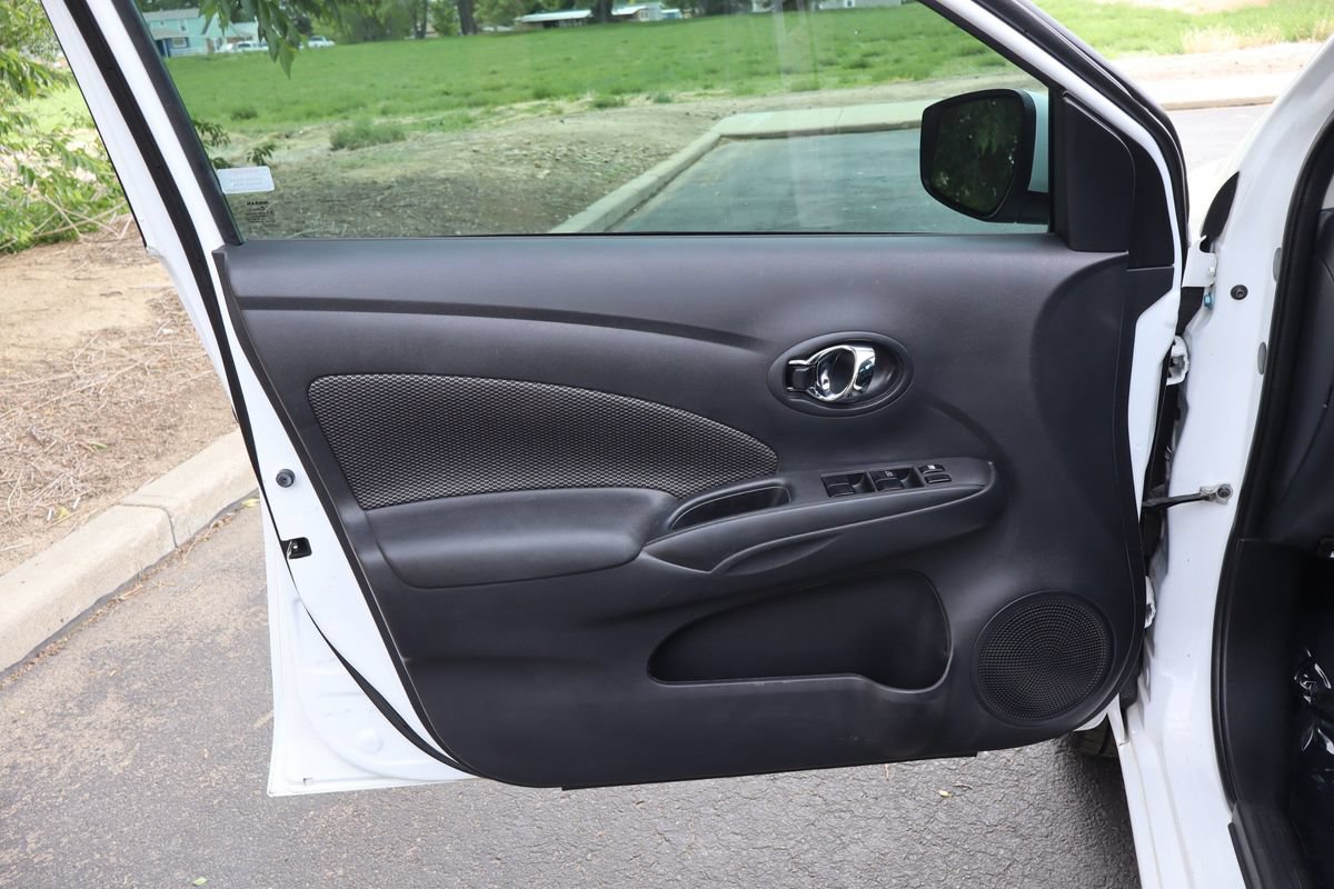 Used 2019 Nissan Versa SV FWD image 23