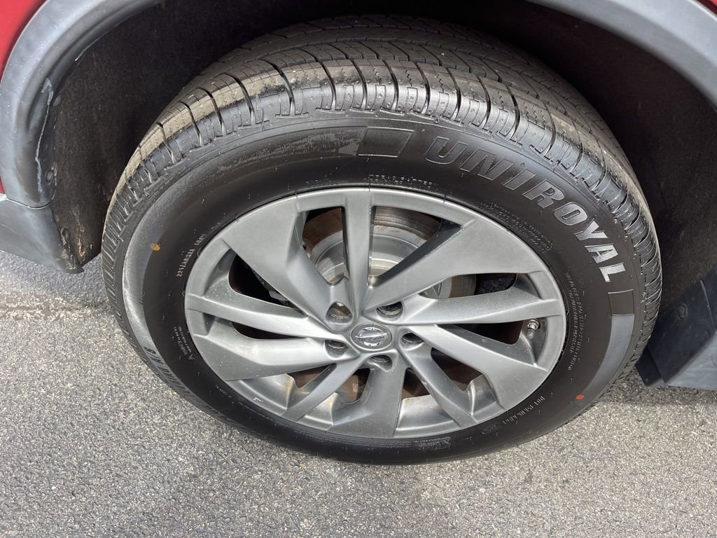 Used 2014 Nissan Rogue SL w/ SL Premium Package image 11