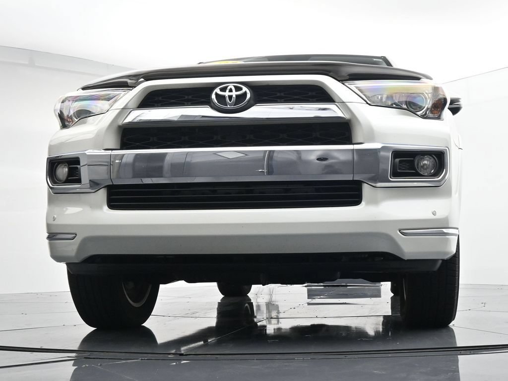 Used 2017 Toyota 4Runner Limited AWD/4WD image 33