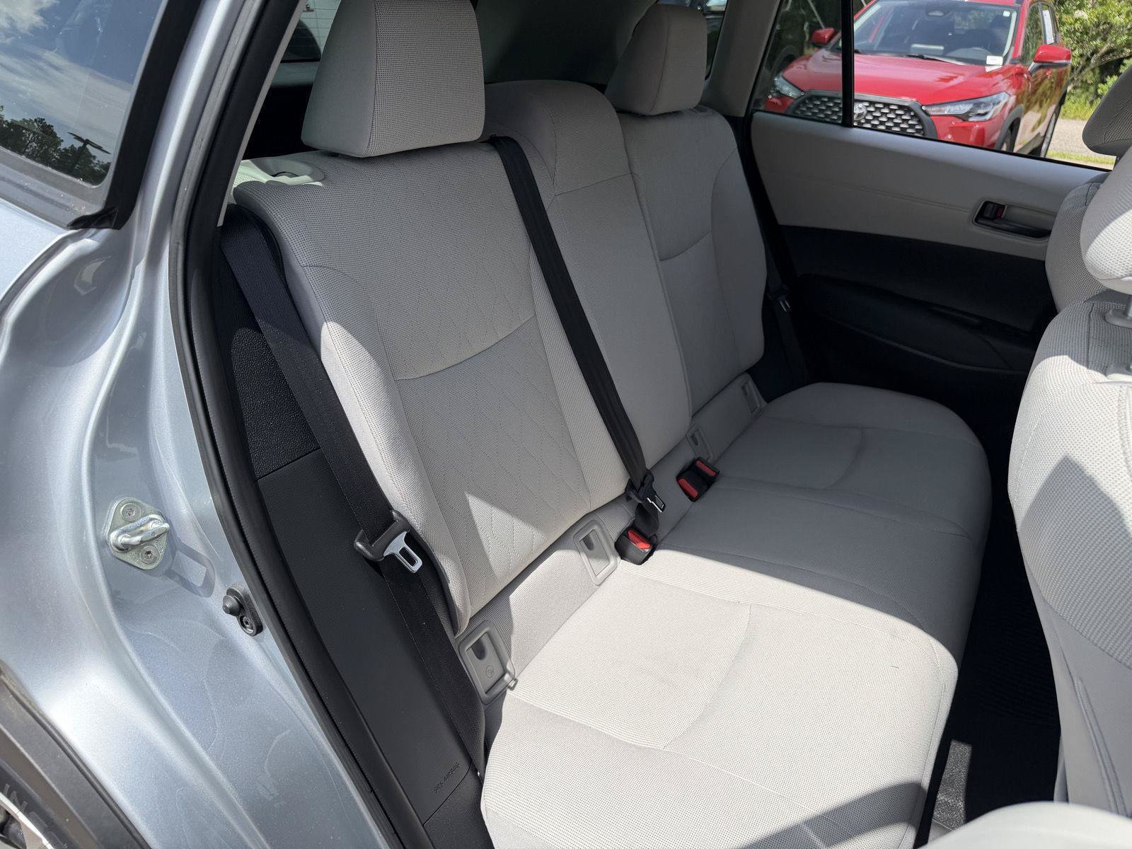 Used 2024 Toyota Corolla Cross L FWD image 19