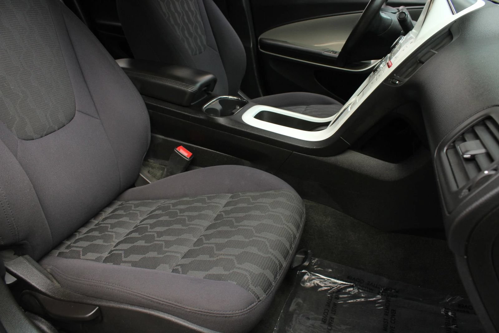 Used 2013 Chevrolet Volt w/ Enhanced Safety Package 1 FWD image 28