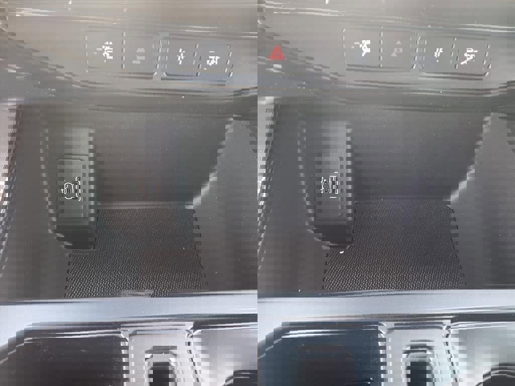 New 2025 Ford F150 Lightning Flash image 20