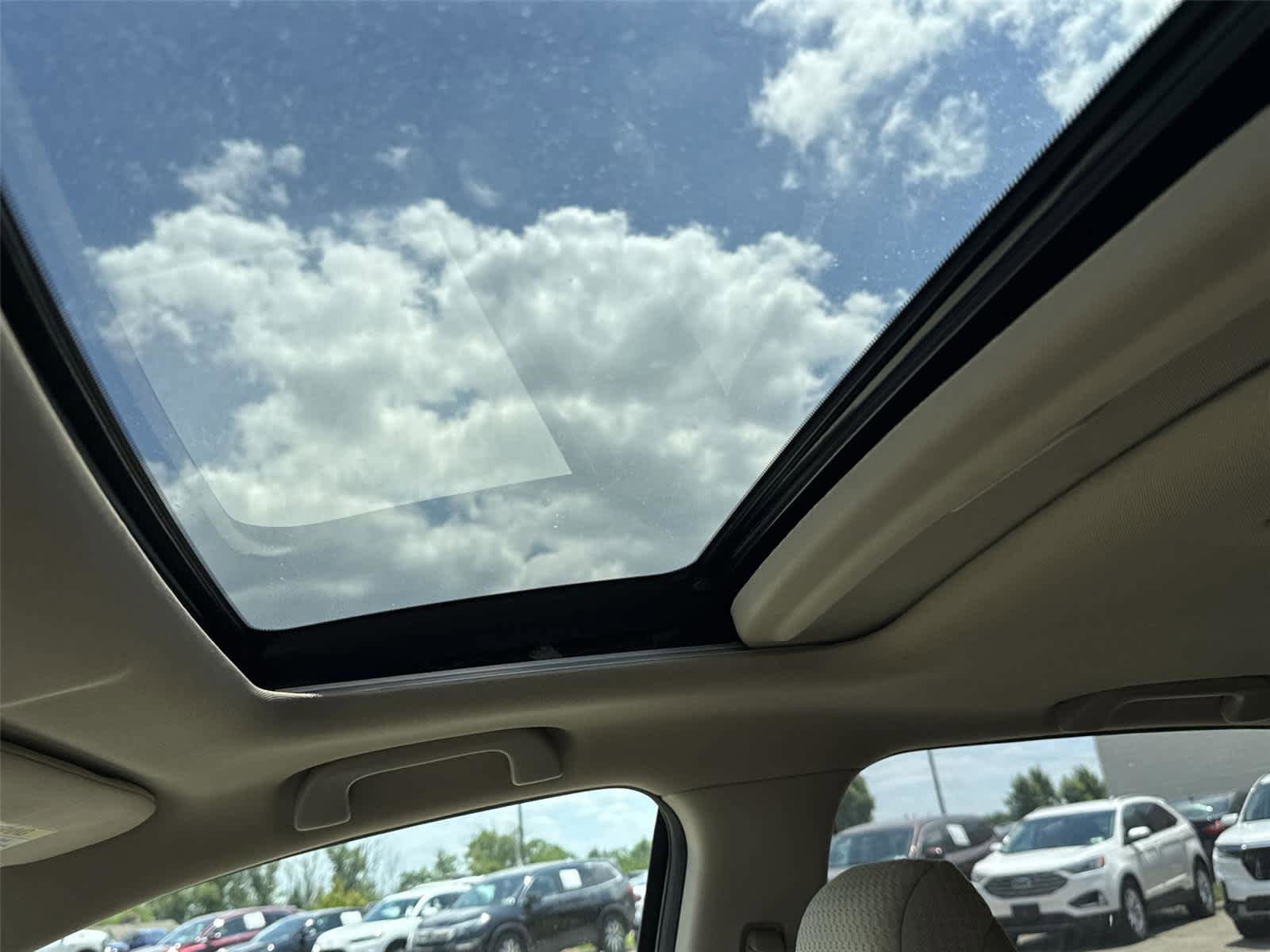 Used 2016 Honda CR-V EX image 15