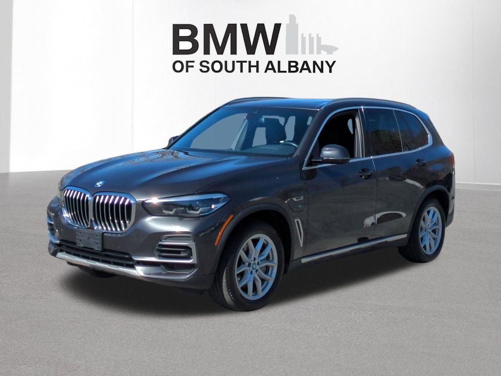 Used 2022 BMW X5 xDrive45e image 6