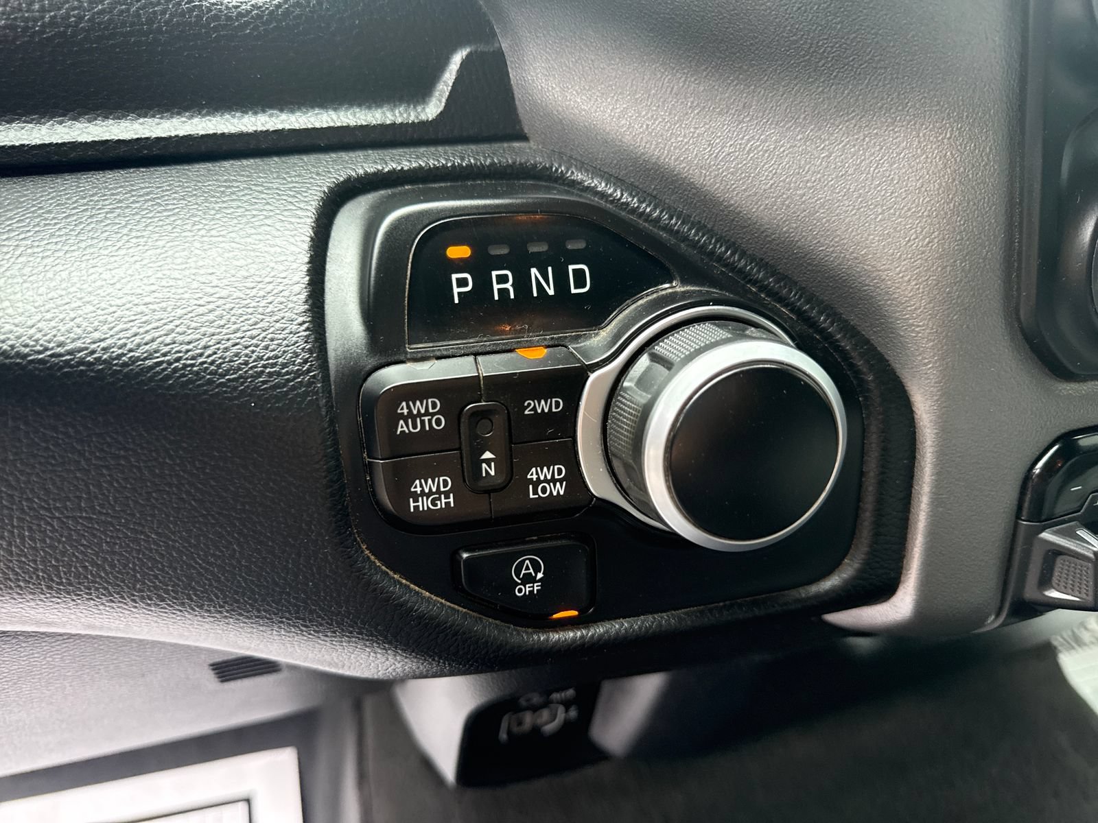 Used 2023 RAM 1500 Big Horn AWD/4WD image 24