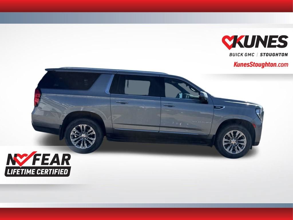 Used 2023 GMC Yukon XL SLT w/ SLT Premium Package AWD/4WD image 13