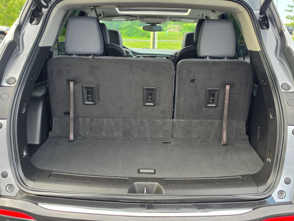 Used 2020 Buick Enclave Essence w/ LPO, Floor Liner Package FWD image 35
