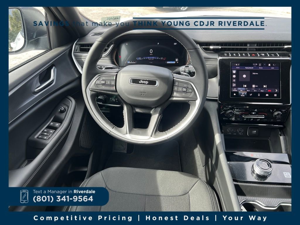 New 2026 Jeep Grand Cherokee Laredo X image 13