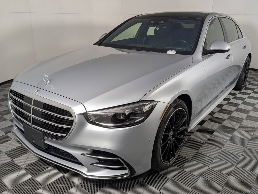 Used 2025 Mercedes-Benz S 580 4MATIC Sedan video 1
