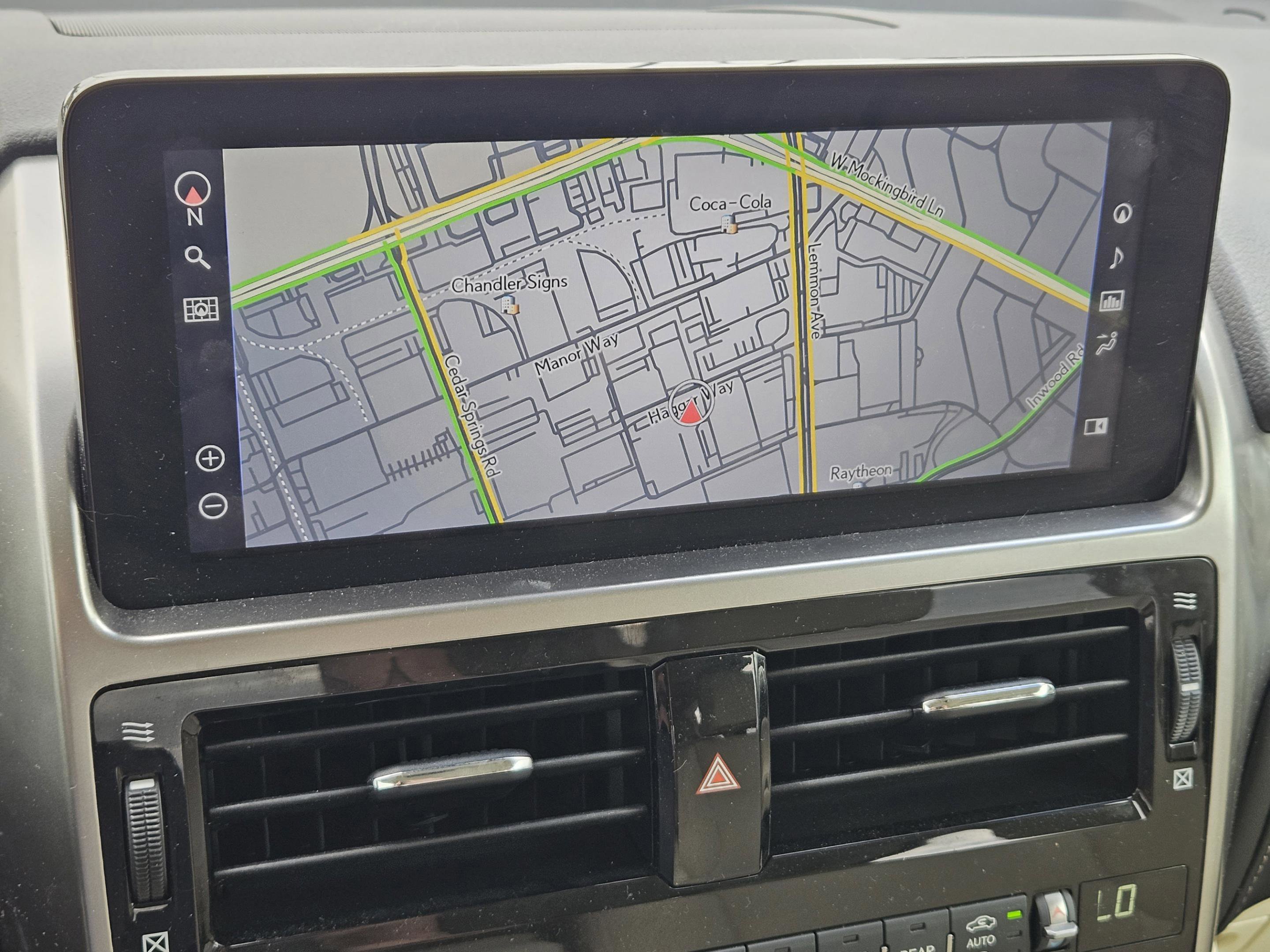 Used 2023 Lexus GX 460 Premium w/ Accessory Package image 19