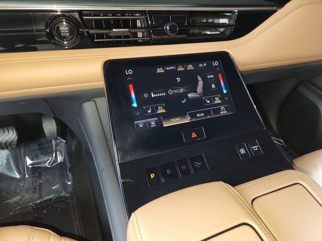 Used 2025 INFINITI QX80 Sensory AWD/4WD image 22