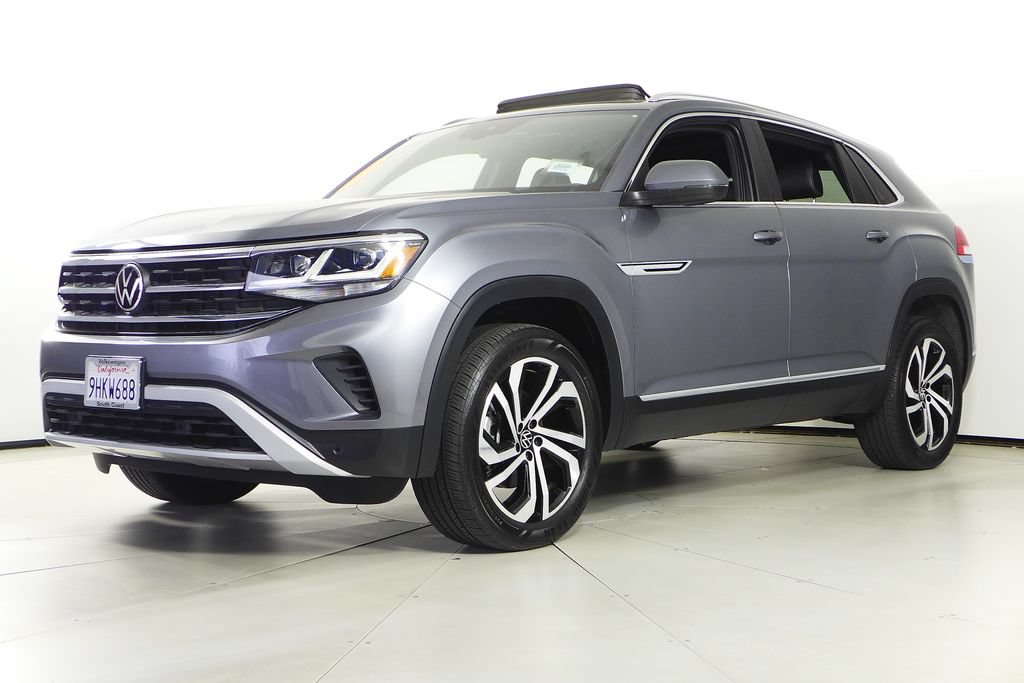 Certified 2023 Volkswagen Atlas Cross Sport SEL AWD/4WD image 2