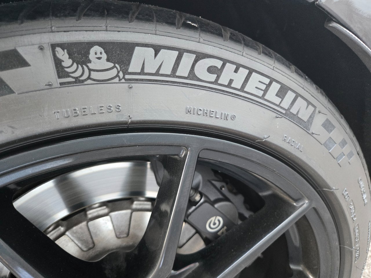 Used 2019 Ford Mustang Shelby GT350 w/ Technology Package image 52