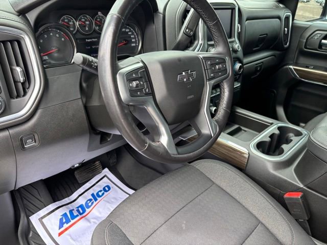 Used 2022 Chevrolet Silverado 1500 LT Trail Boss w/ Bed Protection Package AWD/4WD image 15