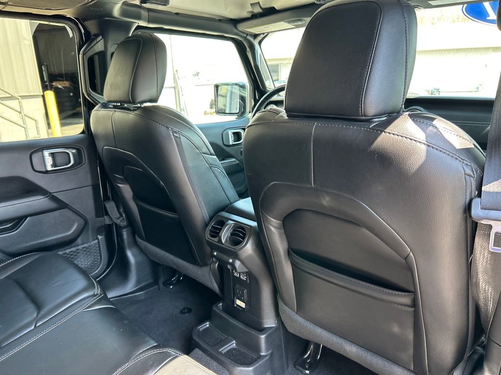 Used 2021 Jeep Wrangler Unlimited Sahara w/ Dual Top Group image 29