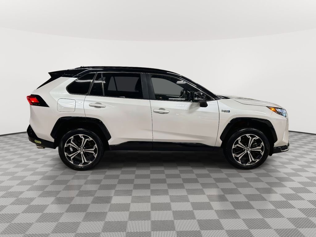 Used 2024 Toyota RAV4 XSE w/ Weather Package image 8