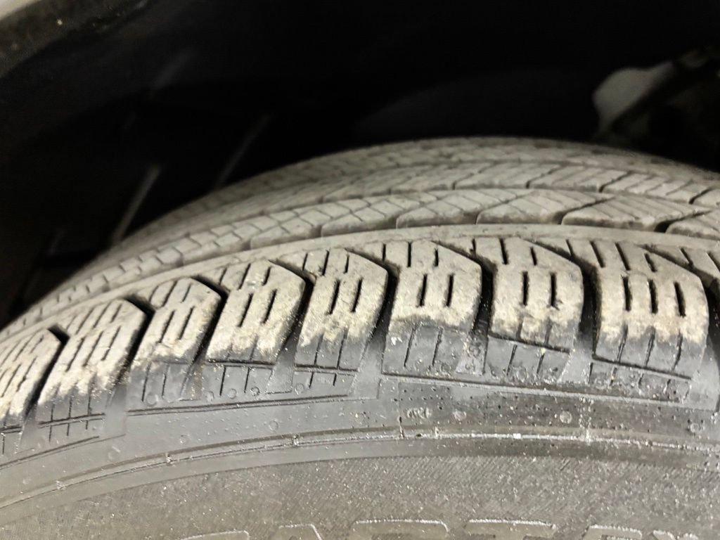 Certified 2025 Mercedes-Benz GLC 350e 4MATIC image 11