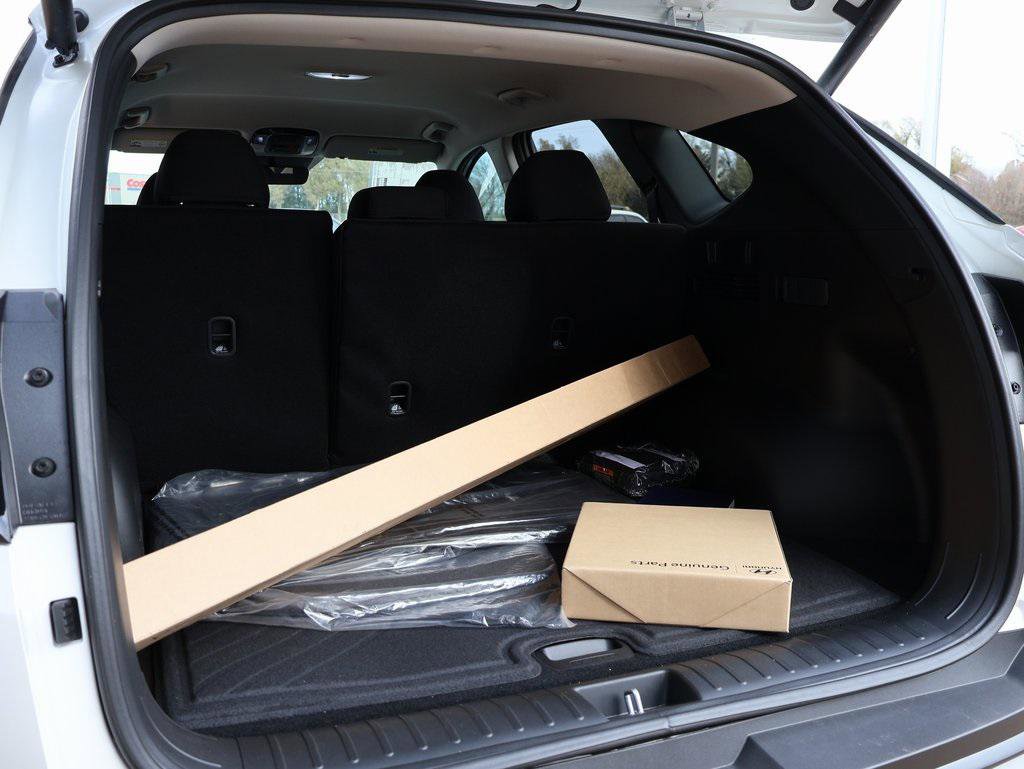 New 2026 Hyundai Tucson SEL image 16