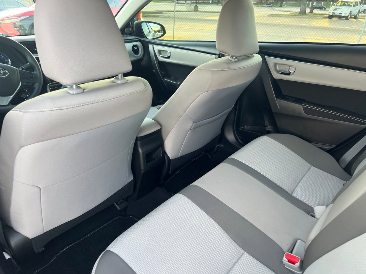 Used 2019 Toyota Corolla LE FWD image 13