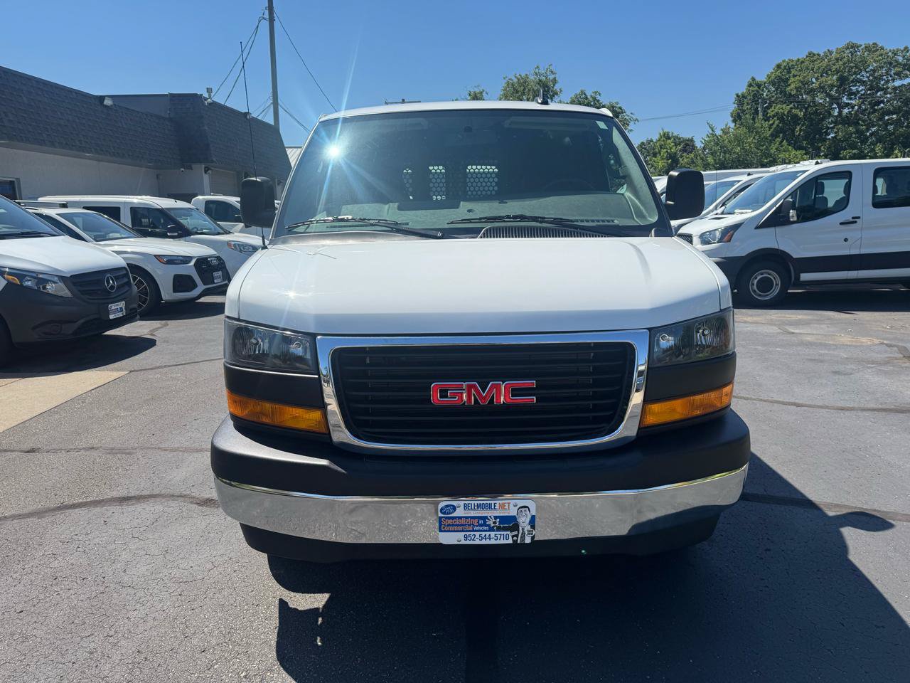 Used 2025 GMC Savana 2500 w/ Driver Convenience Package RWD image 2