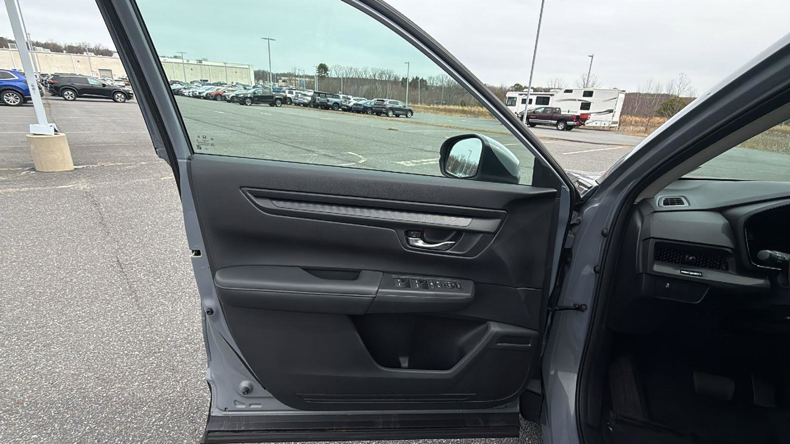 Certified 2023 Honda CR-V EX image 25