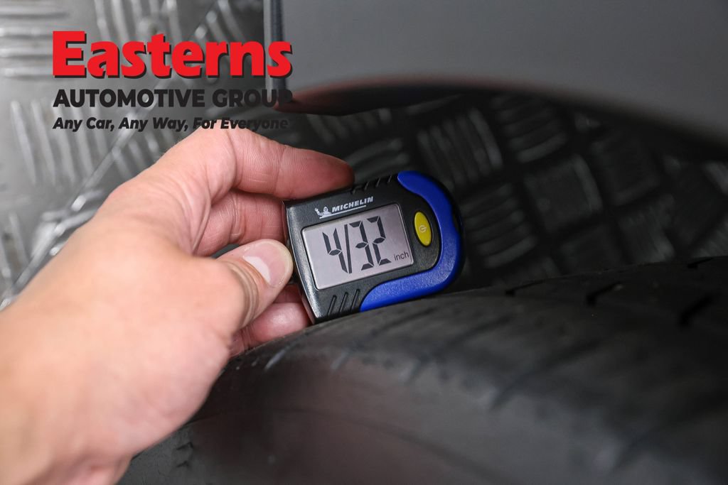 Used 2021 Volkswagen ID.4 Pro RWD image 28