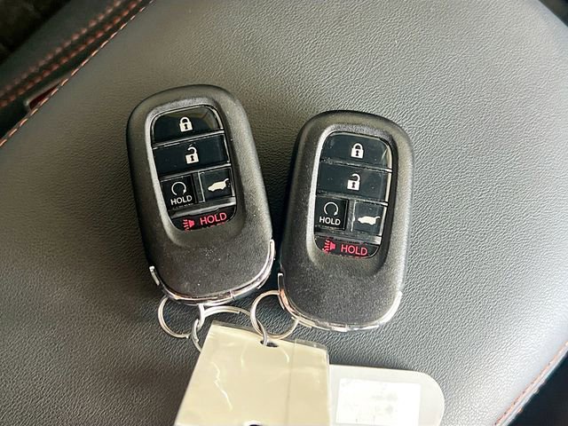 Used 2025 Honda HR-V Sport image 33