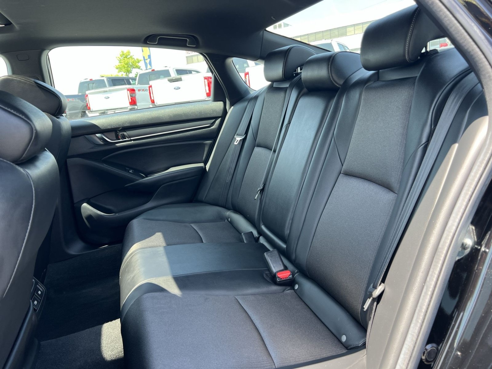 Used 2022 Honda Accord Sport image 24
