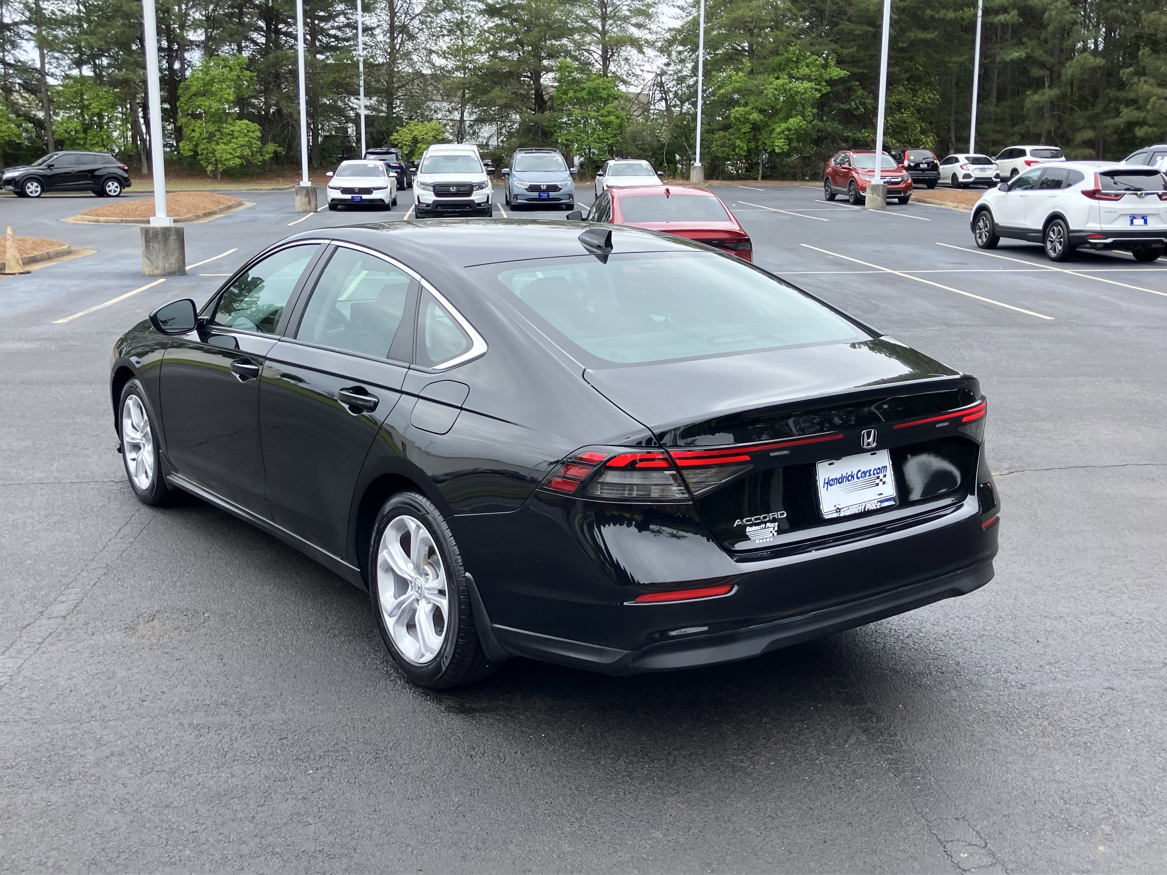 Used 2025 Honda Accord LX image 8