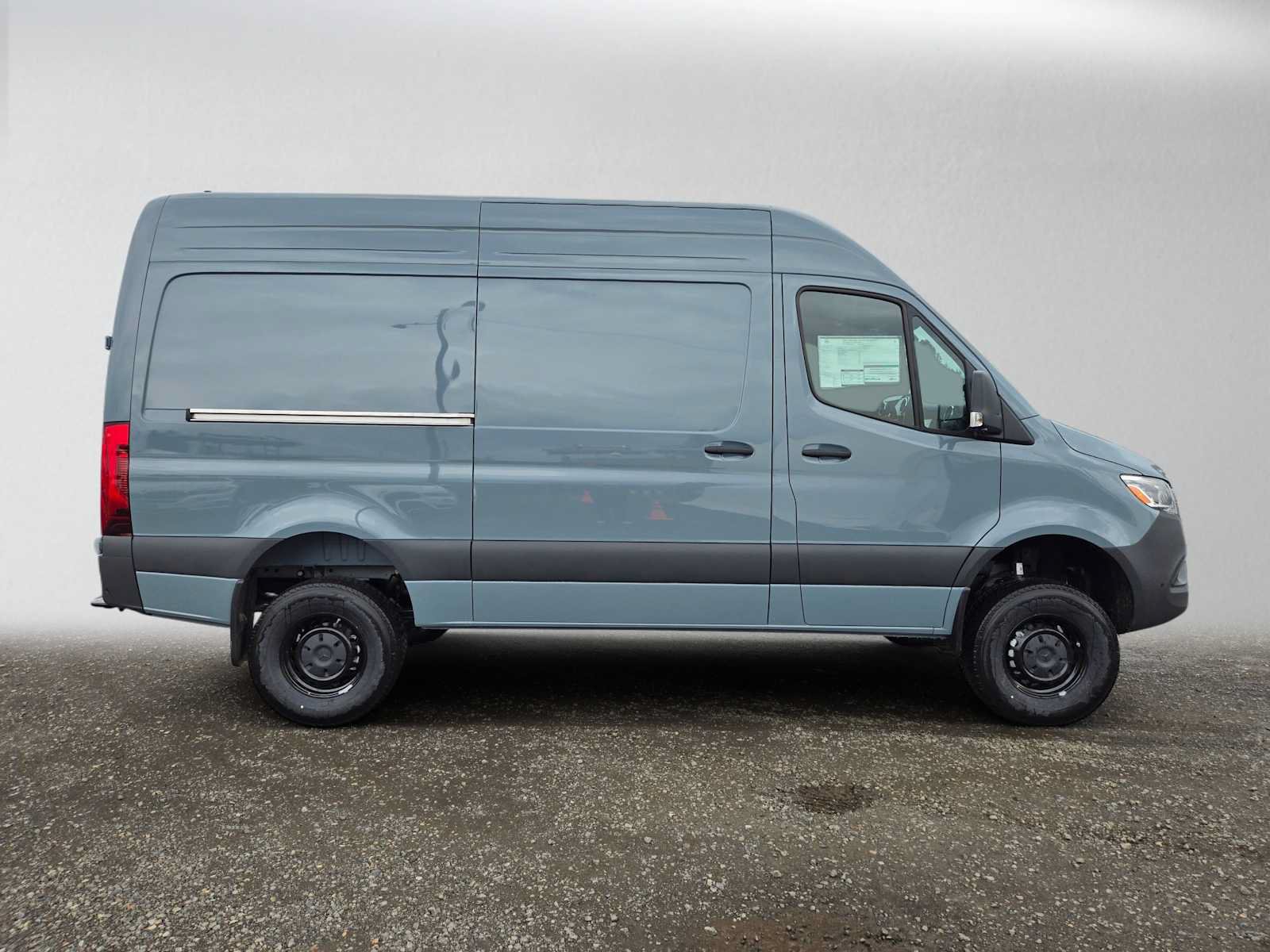 New 2026 Mercedes-Benz Sprinter 2500 image 2