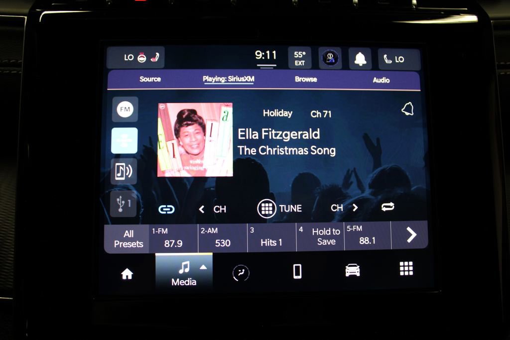 New 2025 Jeep Grand Cherokee Laredo X w/ Luxury Tech Group I image 14