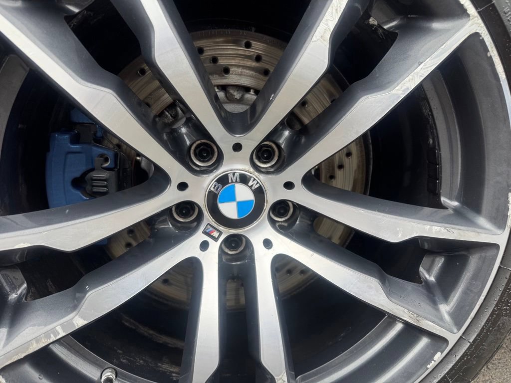 Used 2017 BMW X5 M AWD/4WD image 24